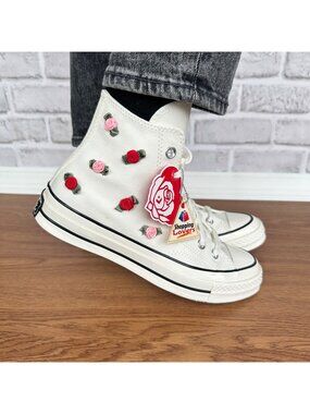 ❤️Converse Chuck 70 Hi Valentine 3D Roses Sz 8 Women Shoes Heart Sneaker A10637C